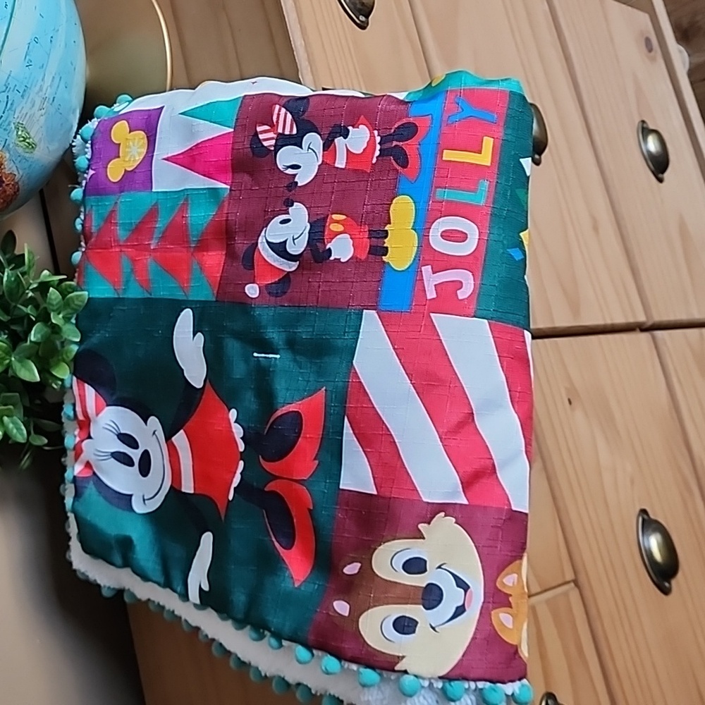Disney Christmas Throw Blanket